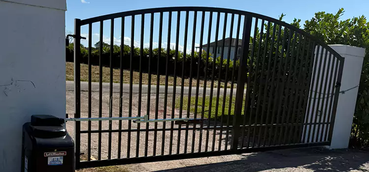Driveway Fence Repair Hollister